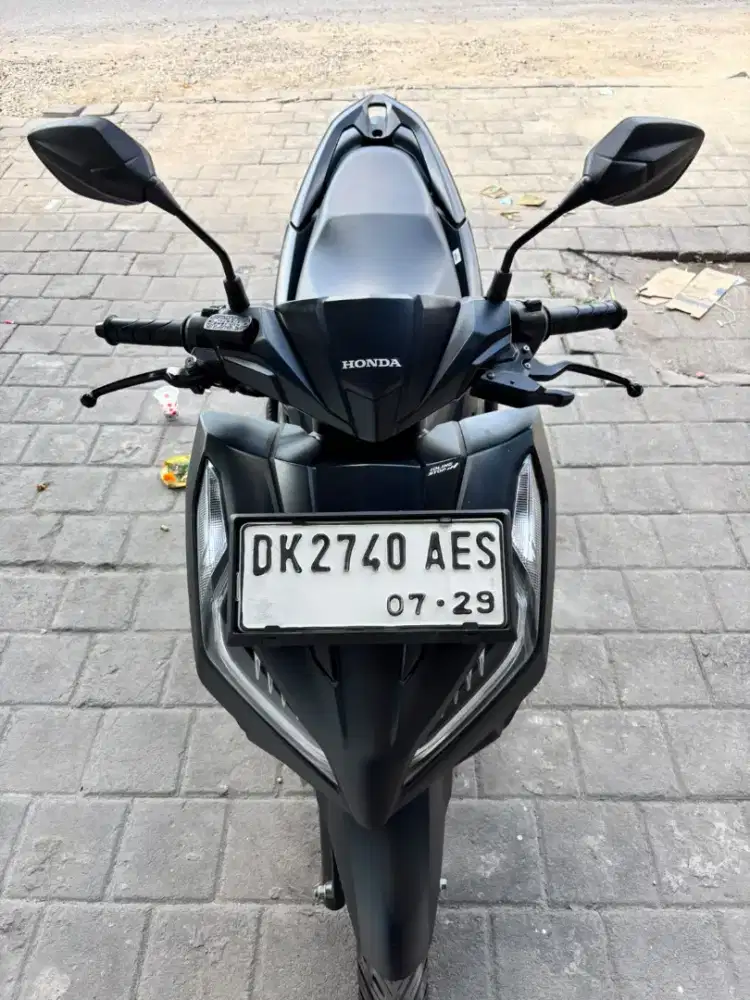 Jual motor Honda Vario 125 CBS ISS 2024