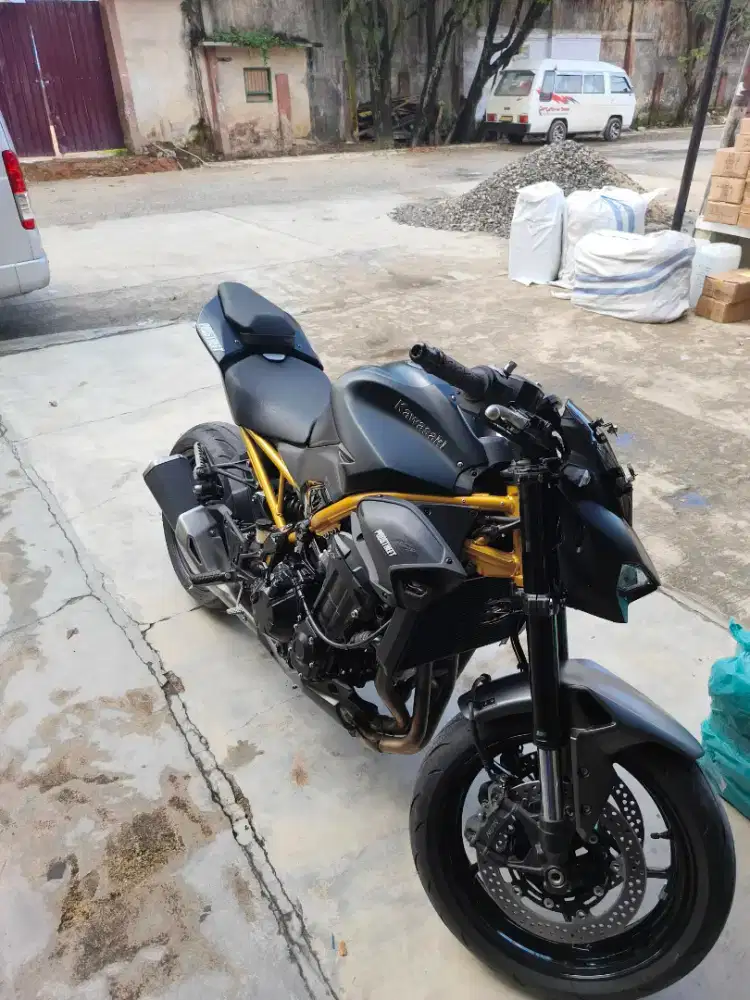Kawasaki z900 std 2026