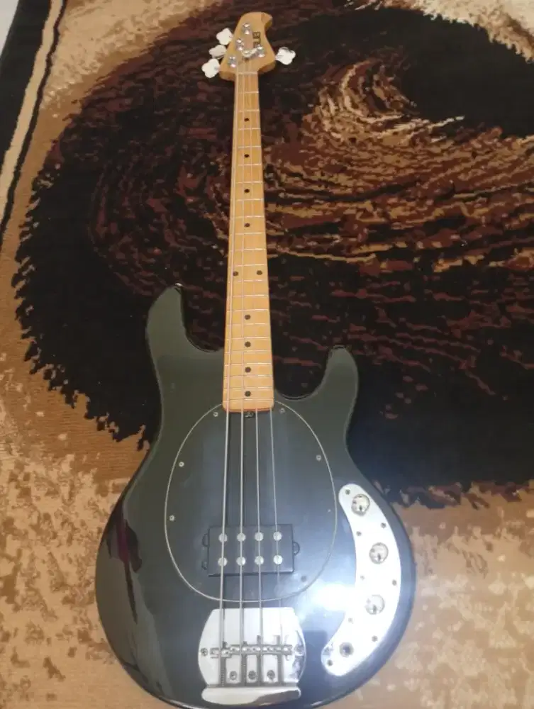 bass SUB starling musicman