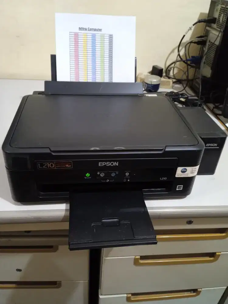 Dijual printer epson L210 all in one