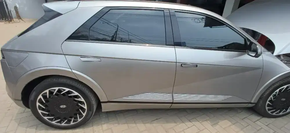 Jual Hyundai Ionic 5 signature Long range