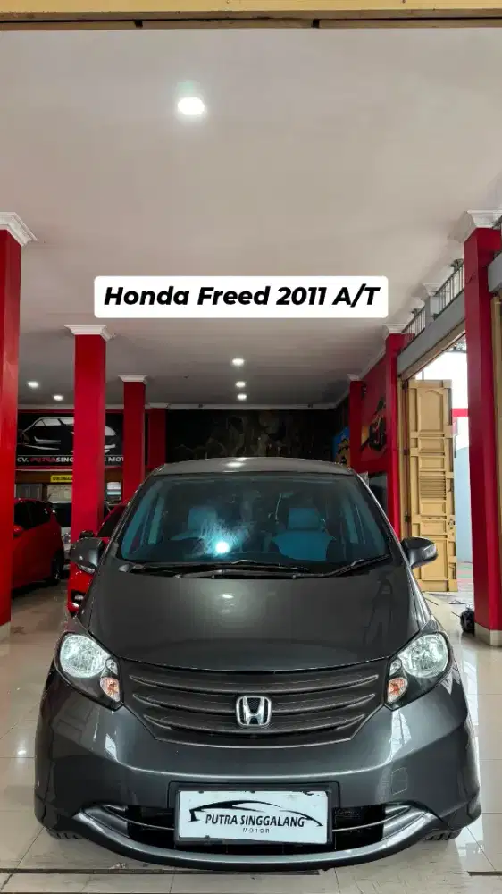 Honda Freed SD AT 2011