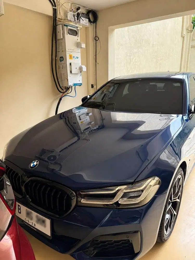 BMW 520i 2023 Bensin