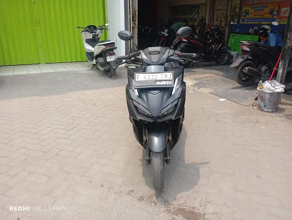 Honda Vario 160 Tahun 2022 Surat komplit