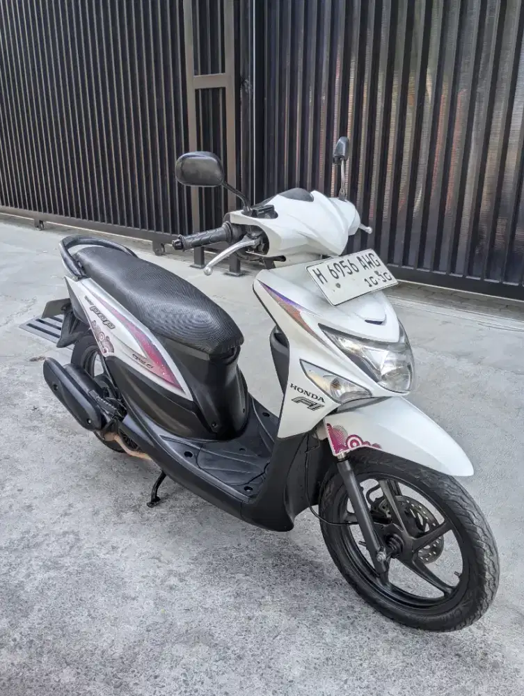 Beat Pop eSP Fi 2015 Putih Metalik Km35Rban Orisinil