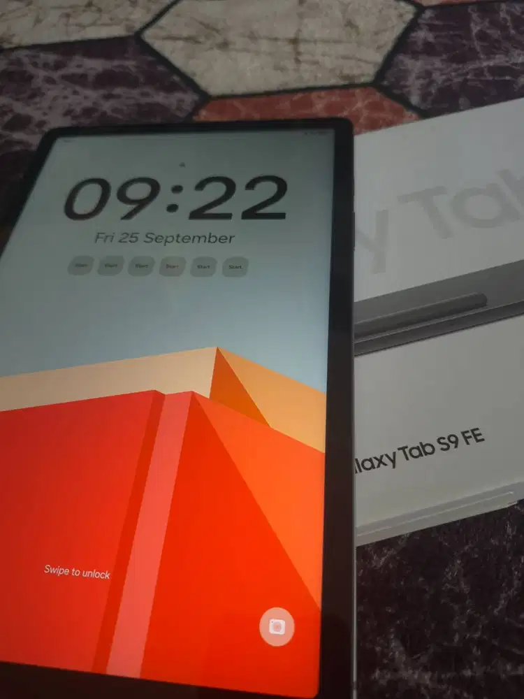 Samsung Tab S9 FE Wifi like New