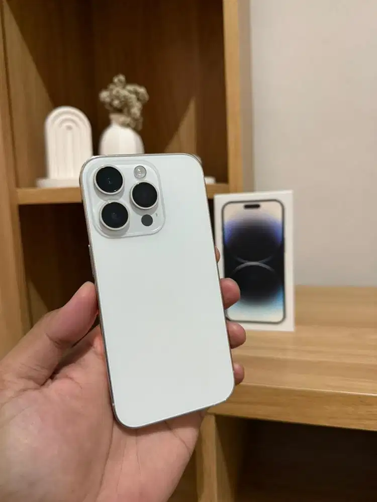 Iphone 14 pro 128gb silver putih