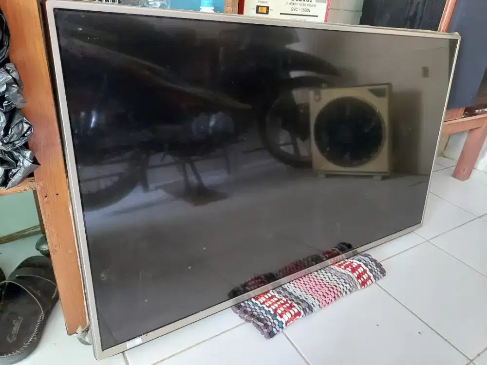TV LED LG 43 + remot sikon gambar ngk full layar kurang 20%