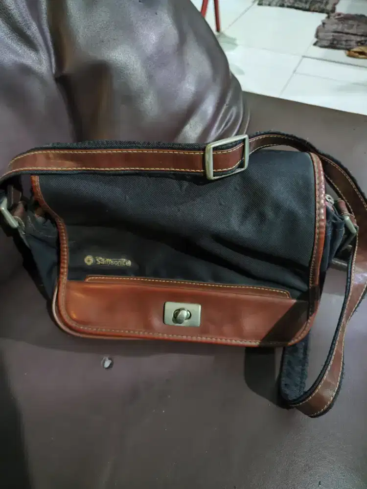 Tas Samsonite asli USA belinya dulu 3,jt msh bagus bisa TThp seken