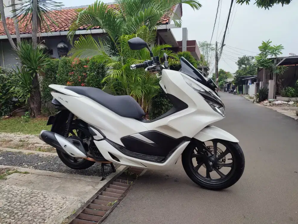 HONDA PCX 150 TAHUN 2018