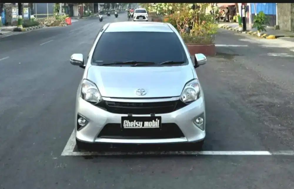 Toyota Agya type G 1.0 Matik 2013