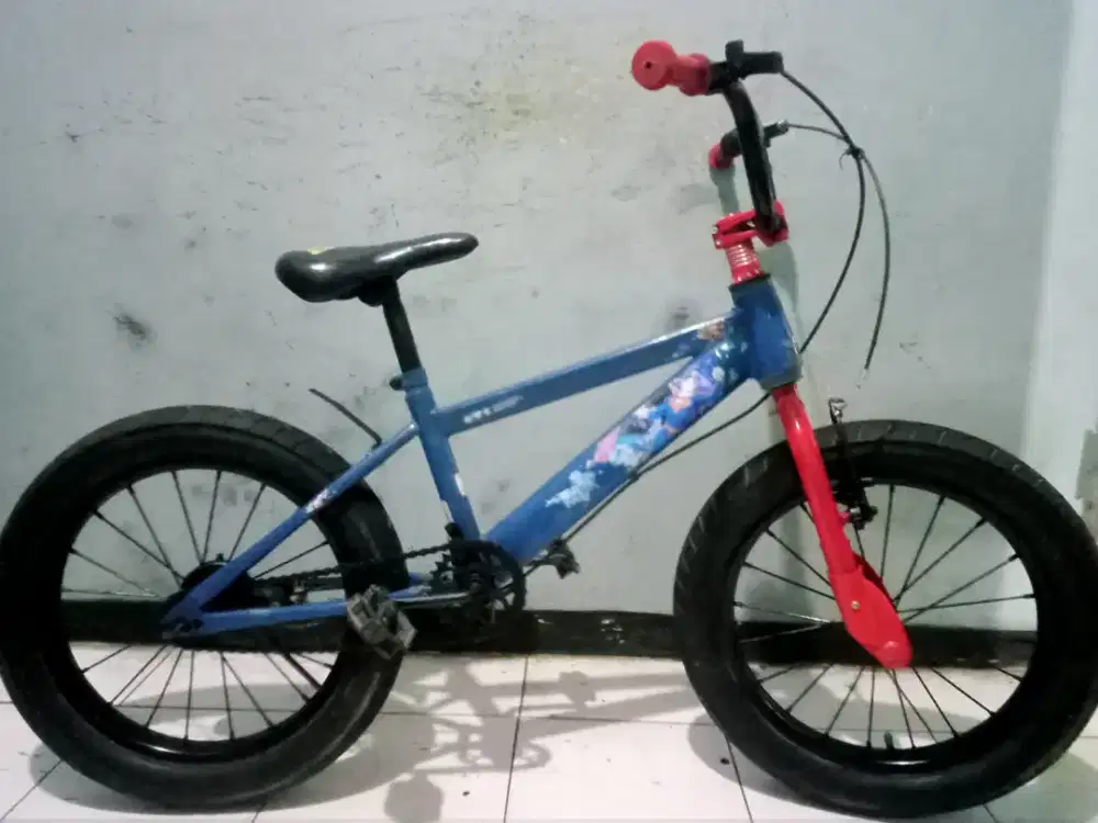 Dijual sepeda BMX merk CENTRUM ring 18 kondisi msih bagus keker normal