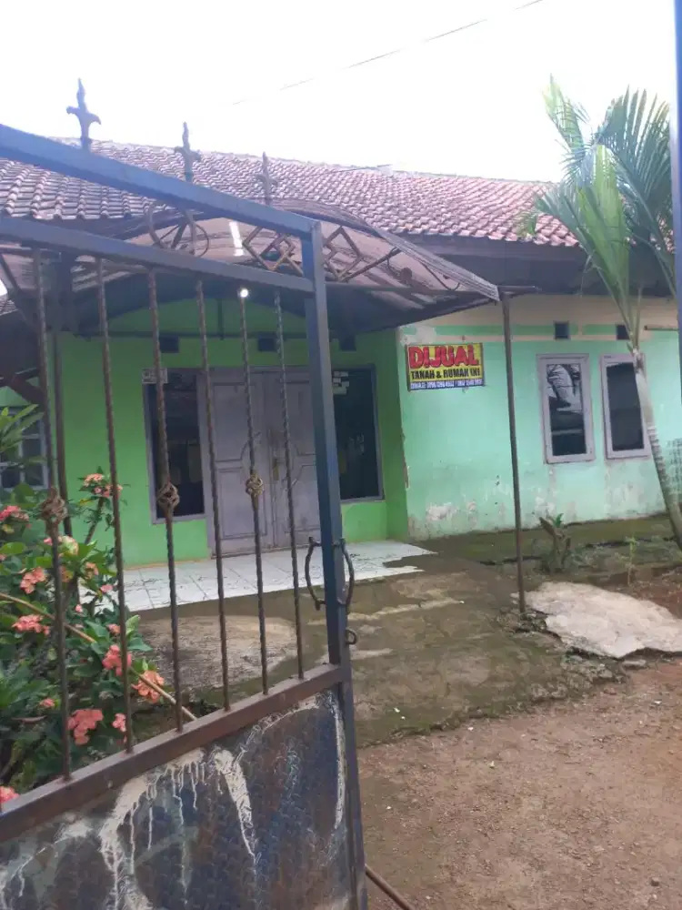 Dijual Rumah Dan Tanah di Ciseeng