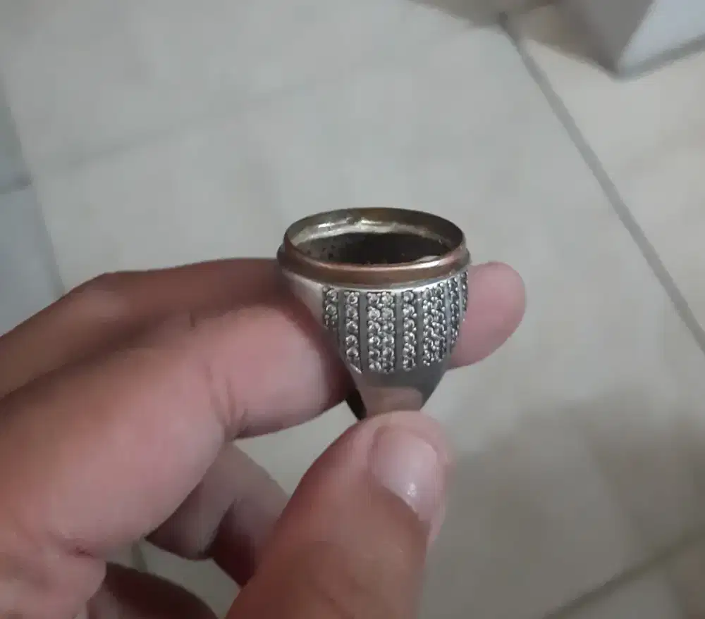 Cincin perak bekas