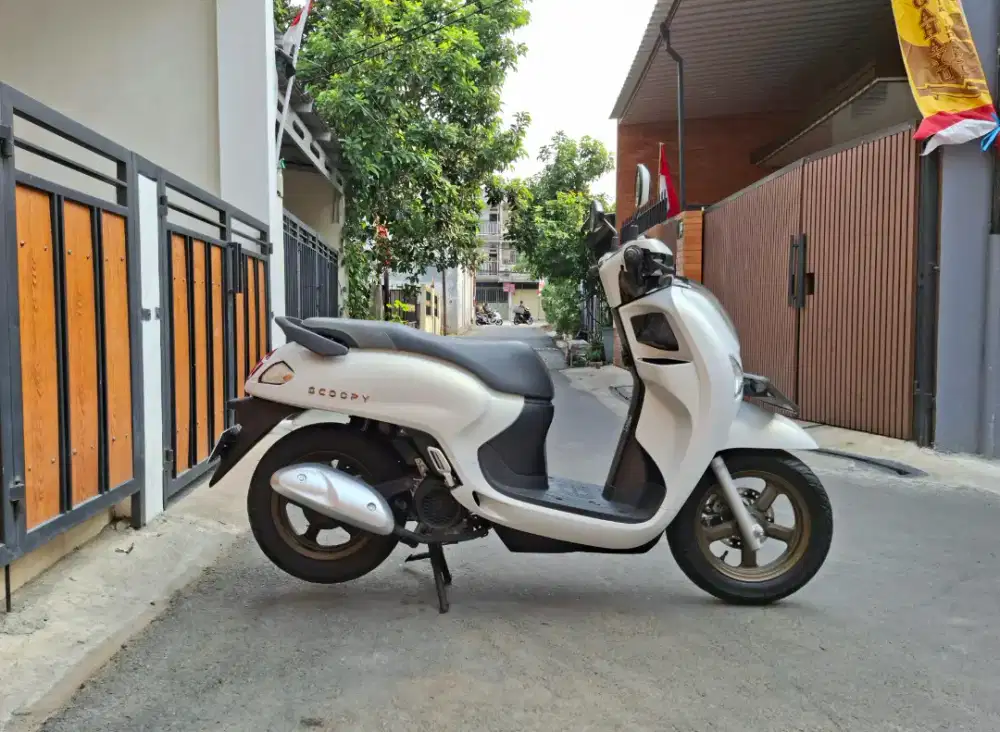 Honda Scoopy Prestige Keyless MULUSSS Surat Lengkap