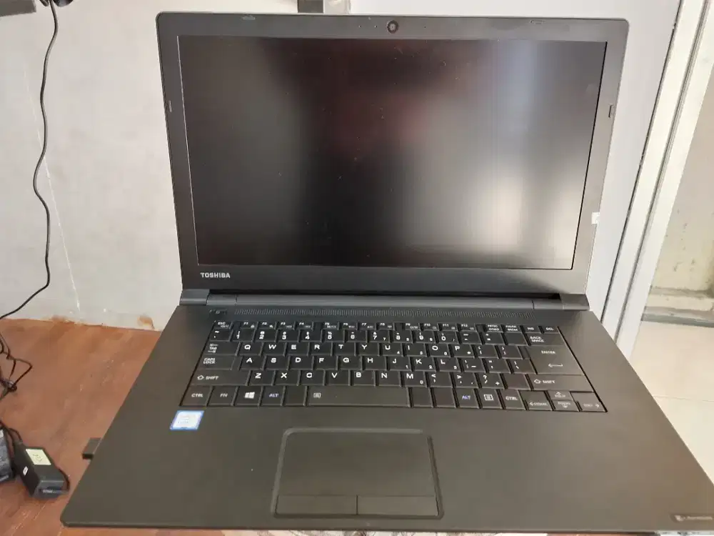 Laptop Thosiba B65