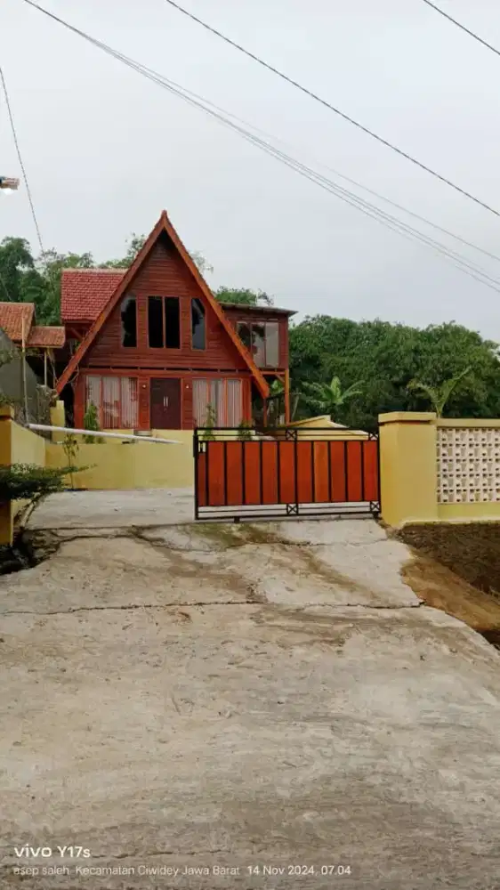 JUAL VILLA KAYU SIAP HUNI AREA CIWIDEY