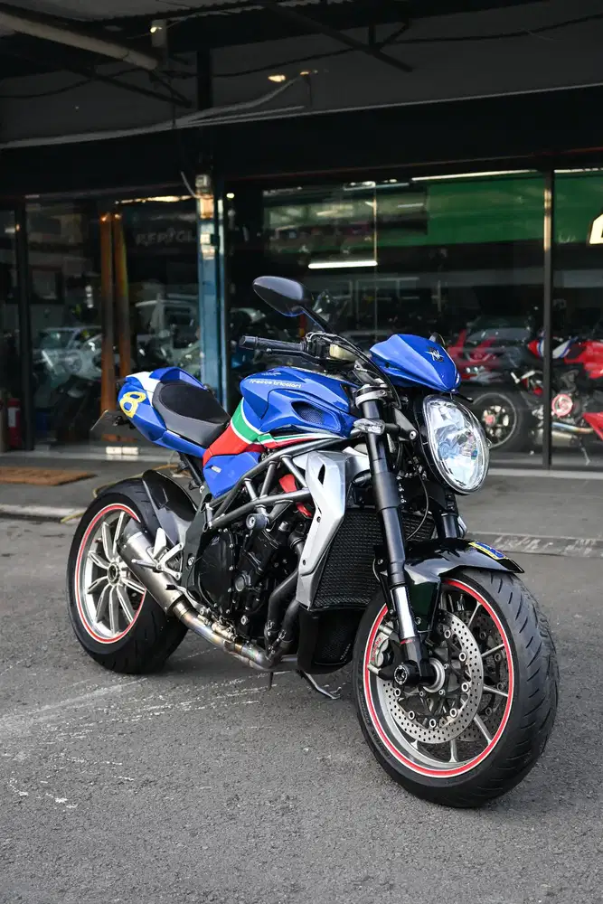 MV AGUSTA BRUTALE 1090 Tricolori 2014 SUPER RARE