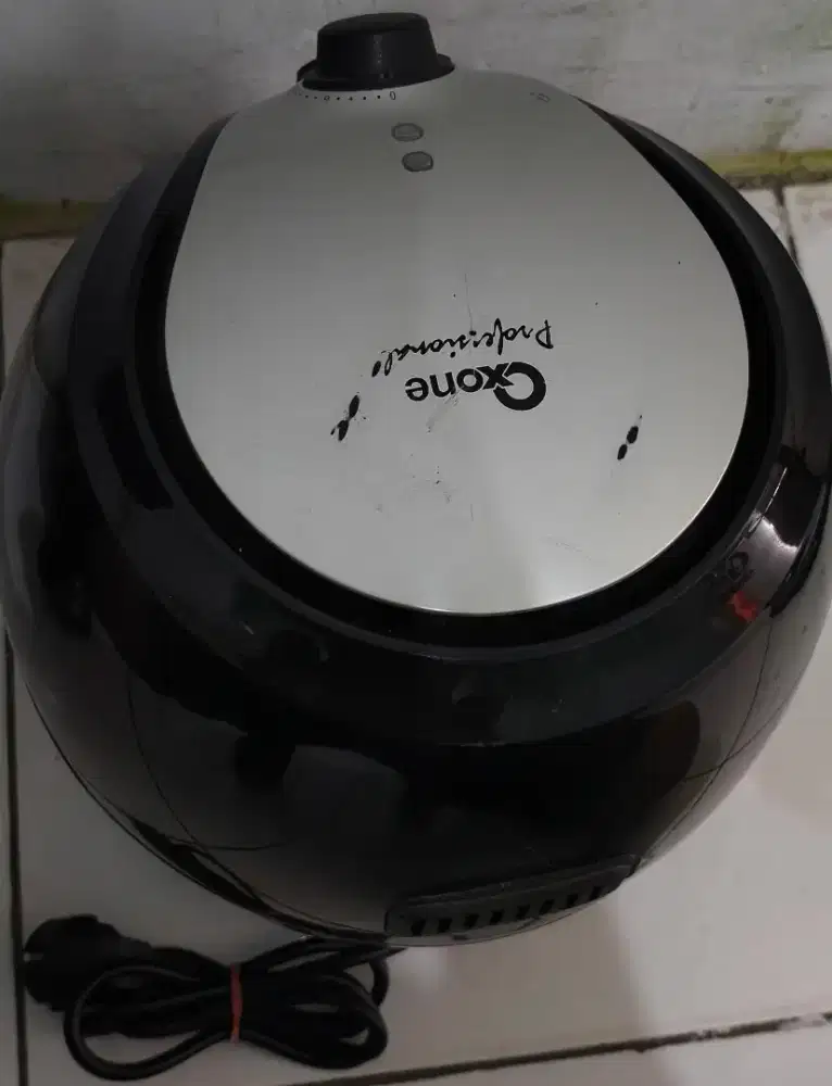 ​Air Fryer / Penggorengan Tanpa Minyak (Hitam - Silver)