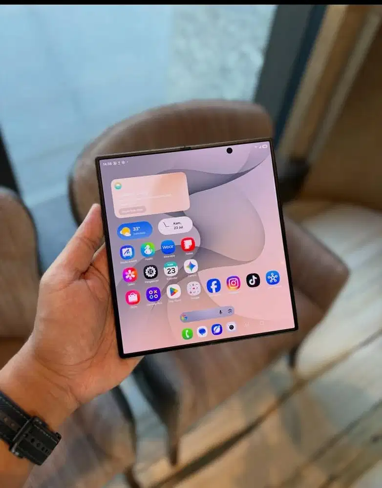 SAMSUNG Z FOLD 8  ULTRA 12/256 GB promo gratis 2x cicilan dengan HCI