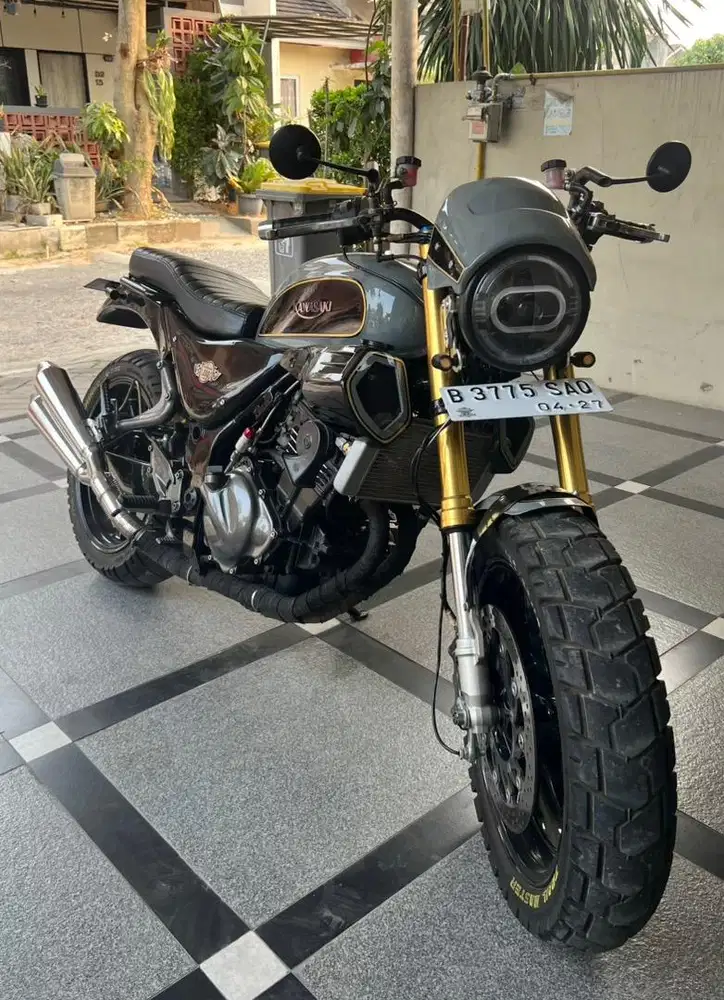 Kawasaki Ninja 250R 2008 Karbu Scrambler-British Style