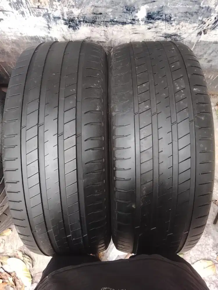 Michelin latitude 235 55 R19