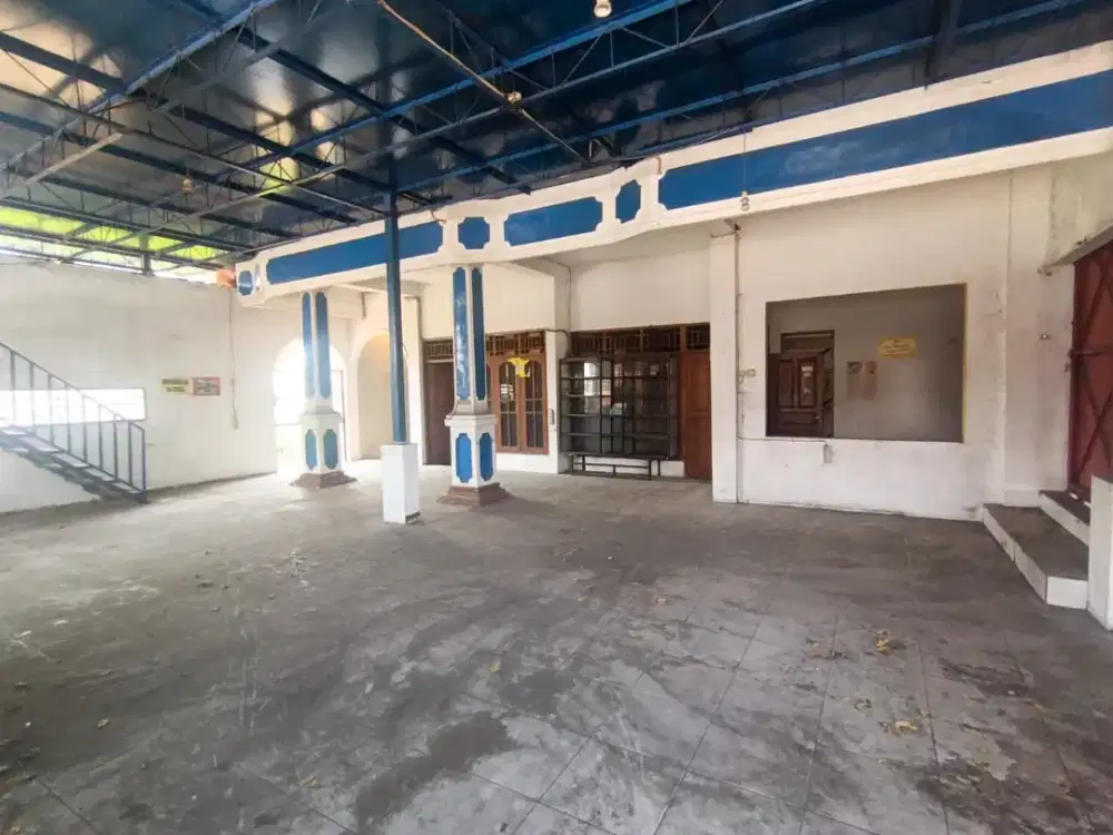 Tempat Usaha Strategis Karanganyar