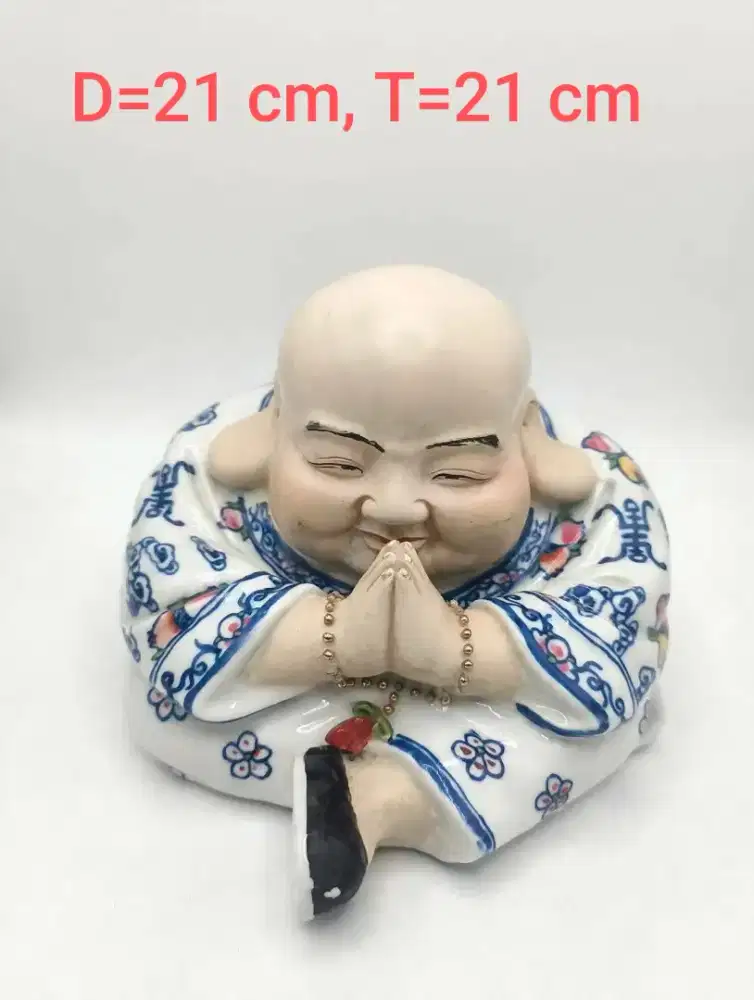Patung budha antik