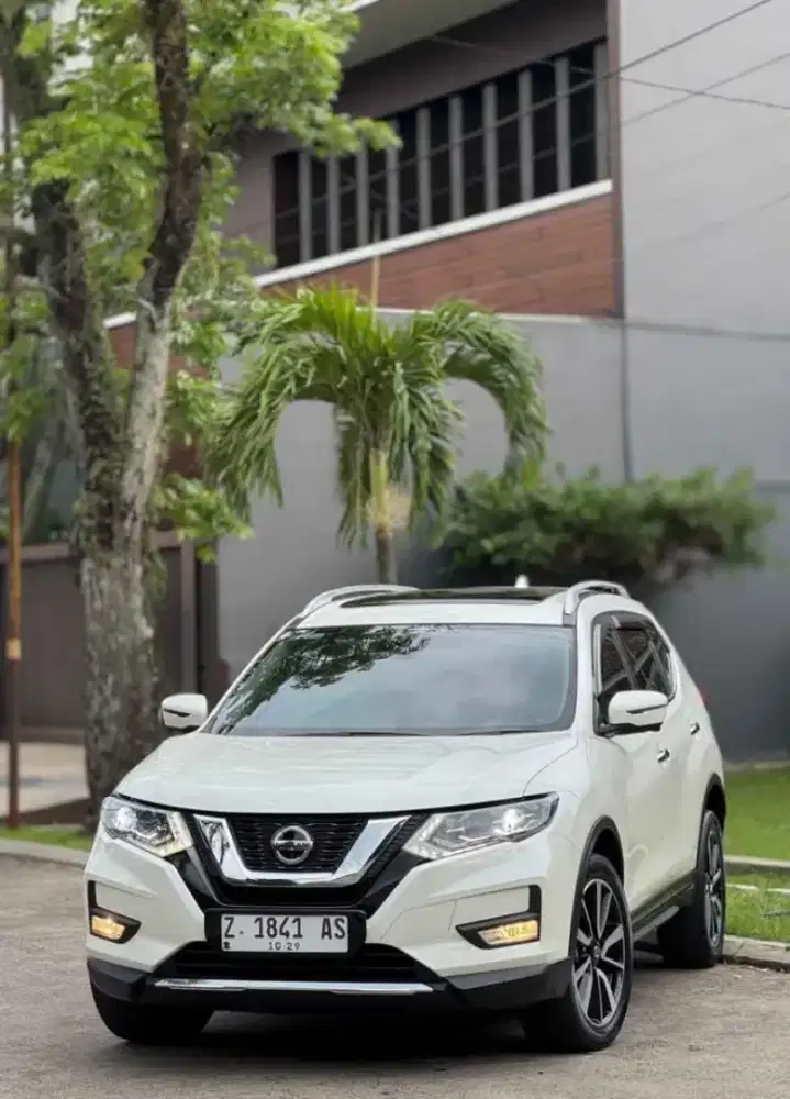 Nissan Xtrail VL 2.5 Matic 2019
Limited editions Sunroof