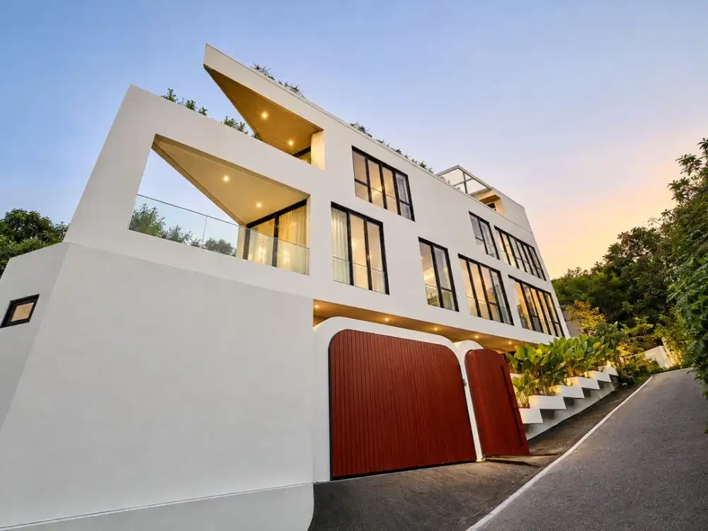LUXURY 4BEDROOM OCEAN VIEW VILLA UNGASAN