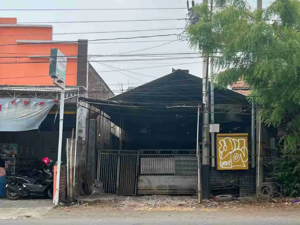 TEGAL PEPEDAN RUMAH 2 LANTAI STRATEGIS PINGGIR JALAN RAYA JUAL MURAH
