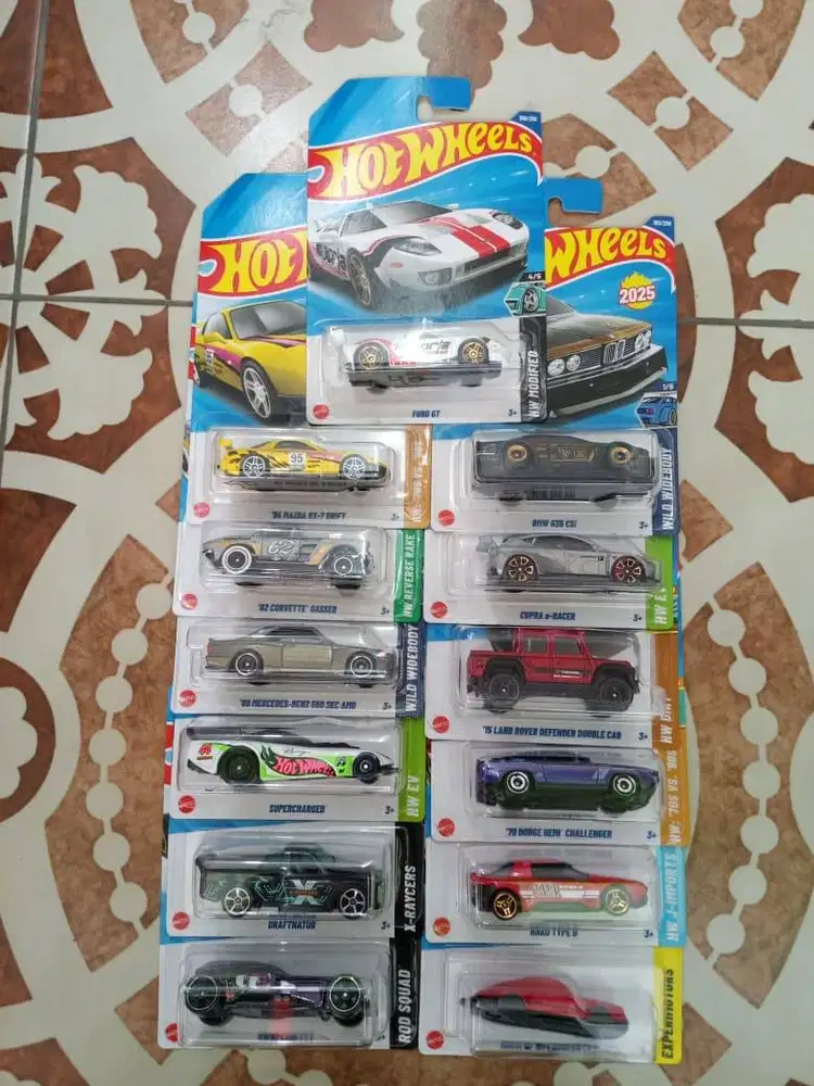 mainan anak hotwheels (25.000-35.000)
