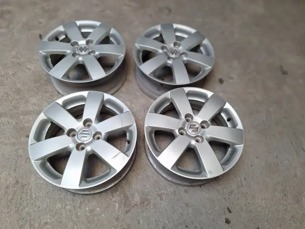 Vlek ori suzuki swit ring 15 pcd 100 ada 4 buah jual murah