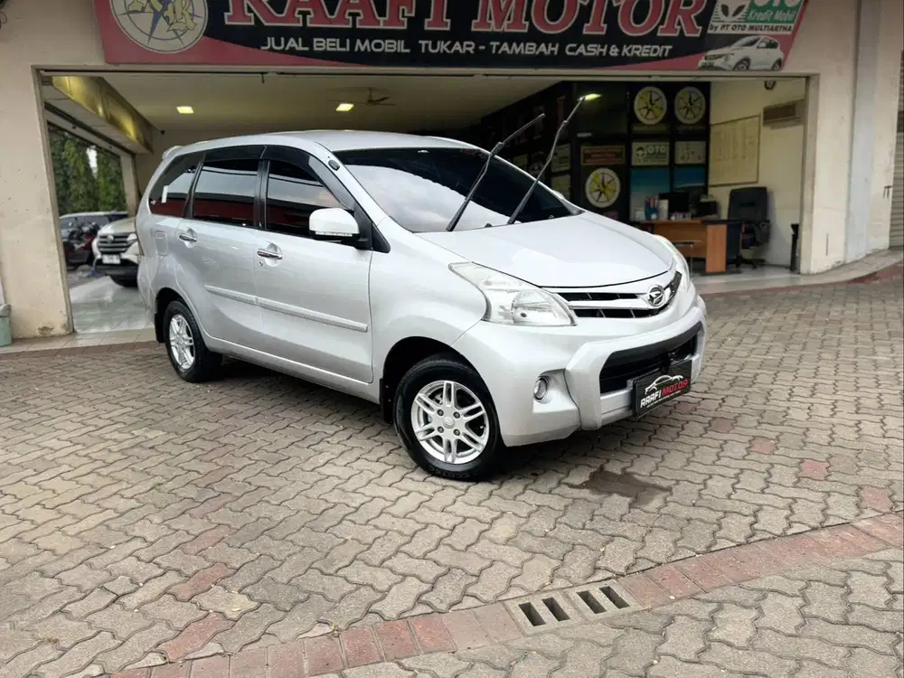 Daihatsu Xenia R Family AT 2012 Matic Silver