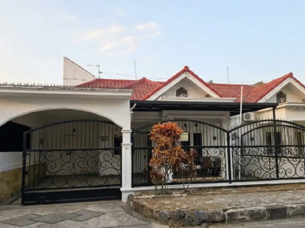 [DISEWAKAN] Rumah Mewah 2 Lantai Fully Furnished Araya Malang — Belakang Plaza