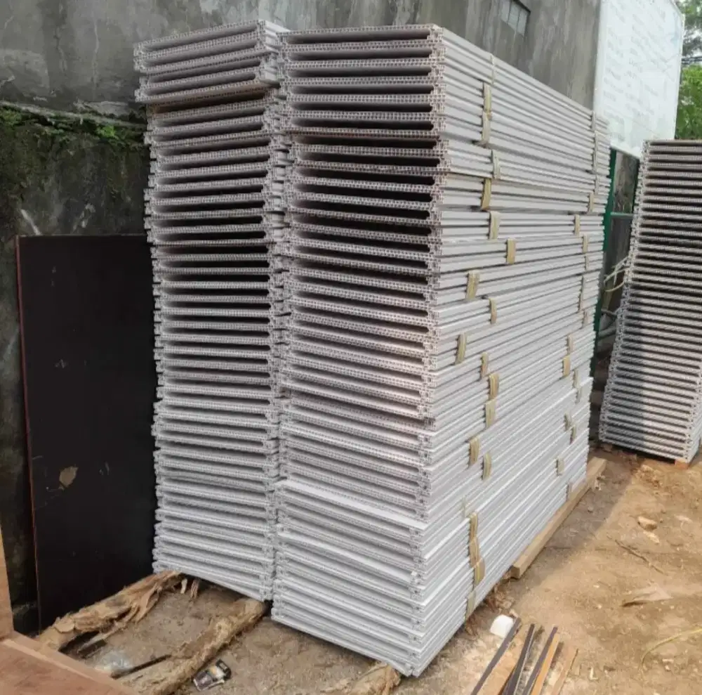 (PPDU) papan pagar daur ulang
