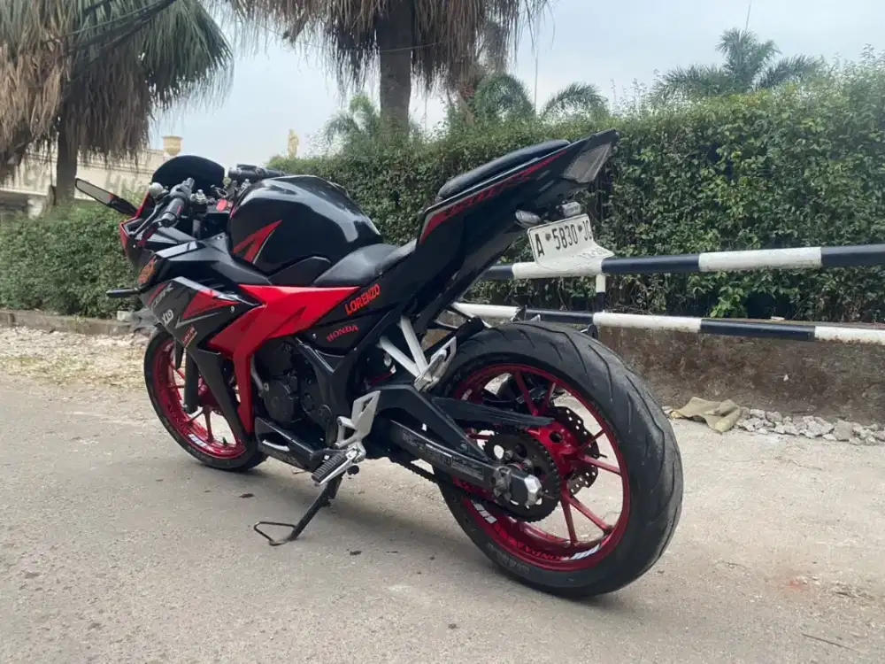 Honda CBR 150 tahun 2018 mulus siap pakai