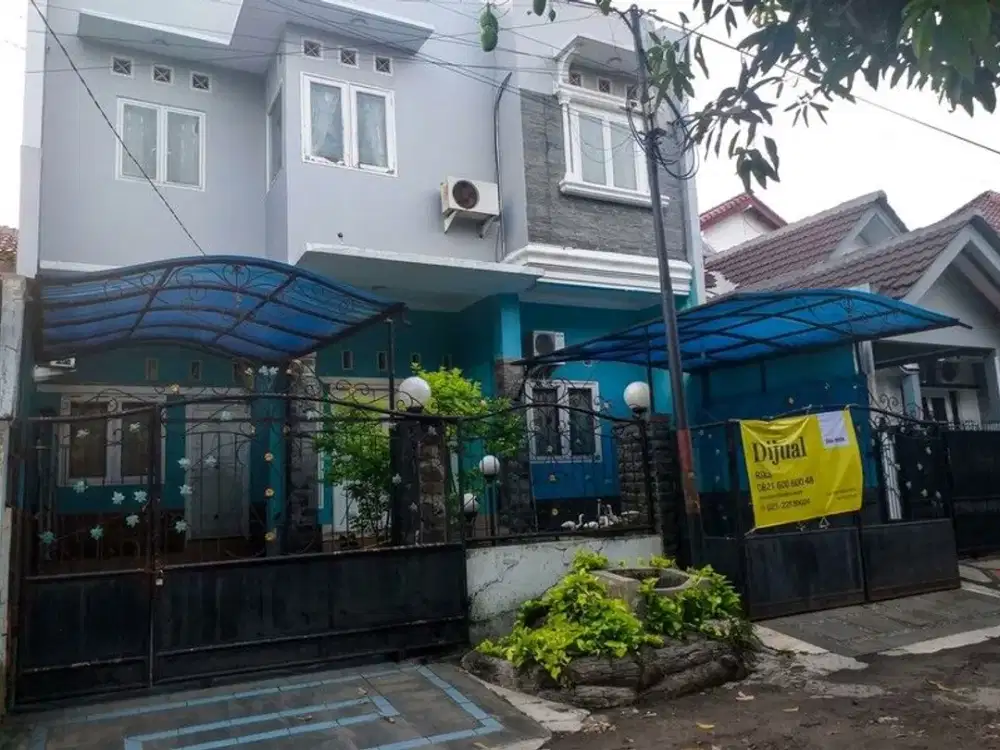 SOLUSI KELUARGA BESAR! RUMAH 2 LANTAI DENGAN 6 KAMAR TIDUR DI PUSAT KOTA CIBINONG