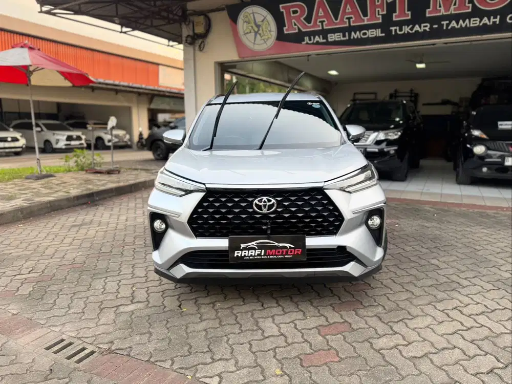 Toyota Avanza Veloz Q AT 2022 Silver Matic