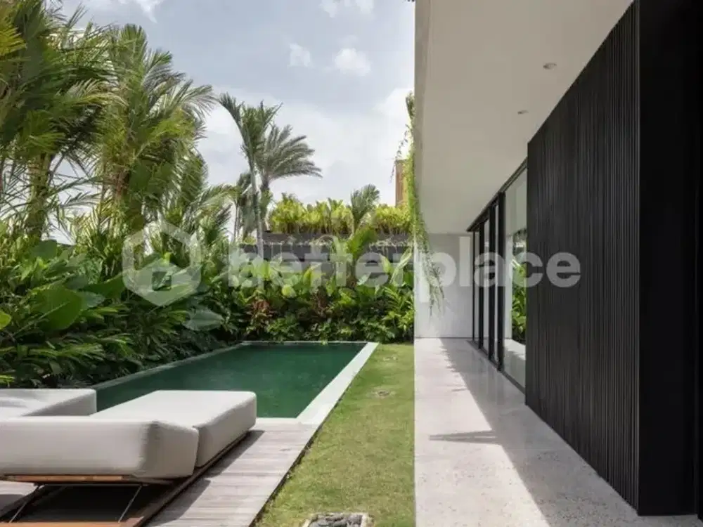 A Masterpiece of Japandi Elegance in Nyanyi: Luxurious 3-Bedroom Villa with Ocean Views and Timeless Tropical Serenity