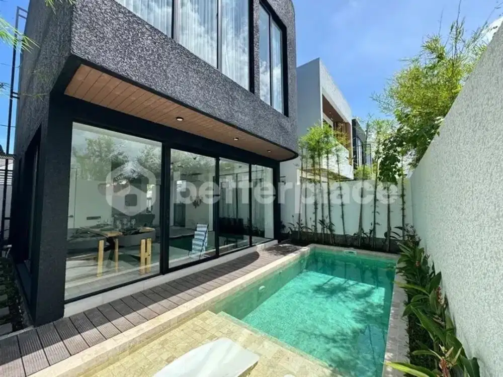 Sophisticated Tropical Sanctuary 3-Bed Villa in Prime Seminyak Offering Contemporary Luxury Living and Strong Bali Rental Returns