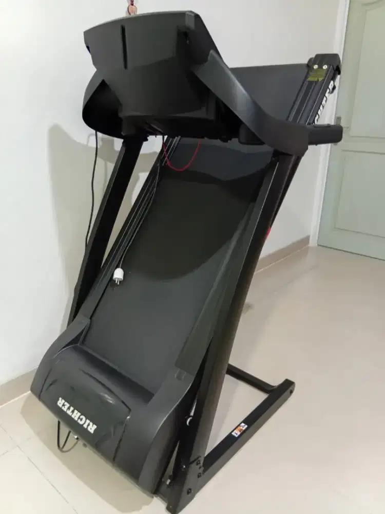 Treadmill Richter Equinox
