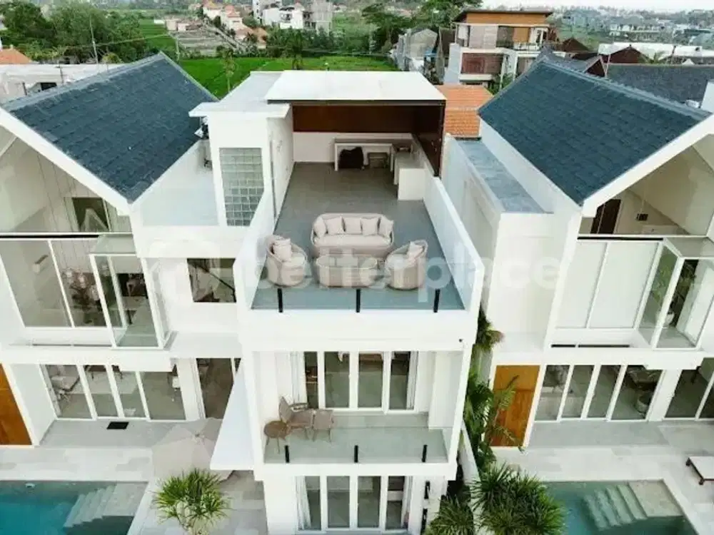 Modern Tropical Villa in Peaceful Cemagi, Canggu 4 Bedrooms Just 4 Minutes from the Beach