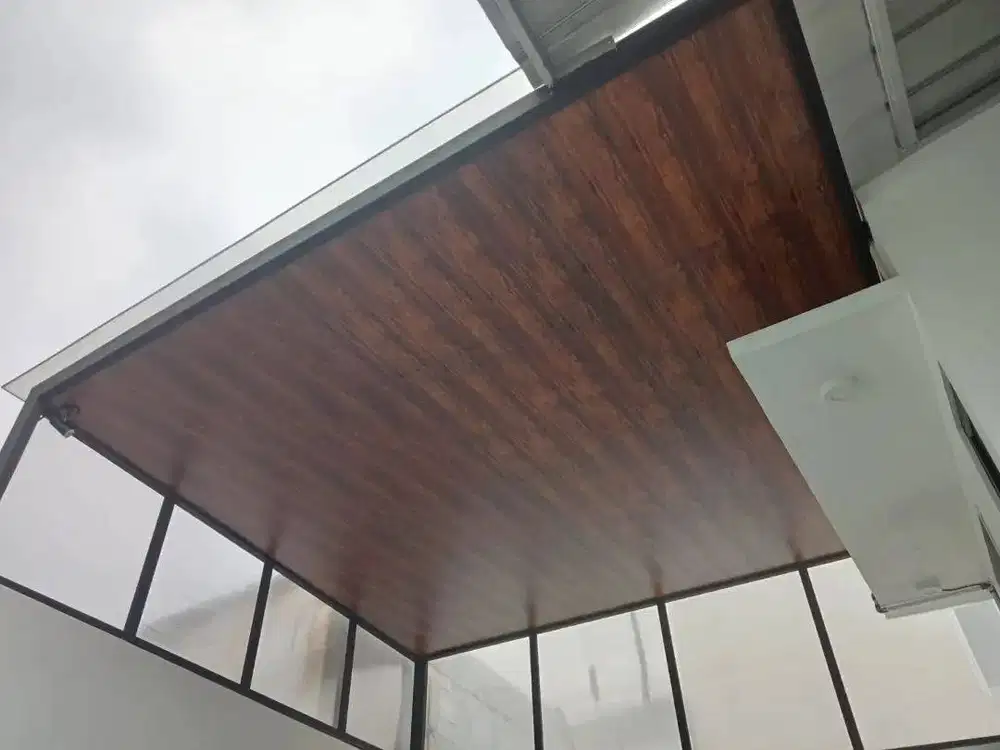 Sekat Plafon Partisi PVC GRC Gypsum Jasa Tukang Pasang Wall Moulding