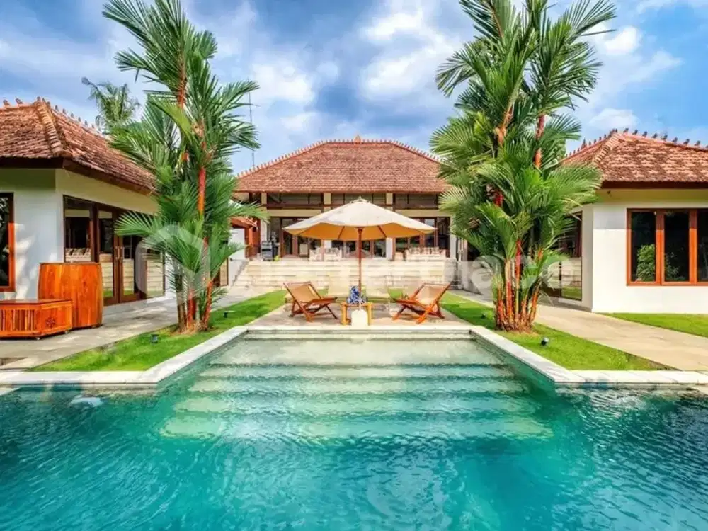 Spacious and Stunning 3 Bedroom Villa in Padonan