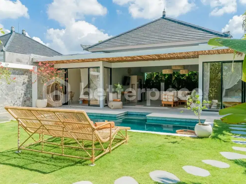 Modern 2 Bedroom Villa with Garden in Kerobokan