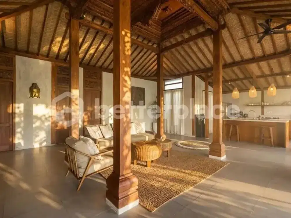 Spacious Joglo-Style Villa in Central Ubud – 2 Bedrooms with Classic Balinese Character