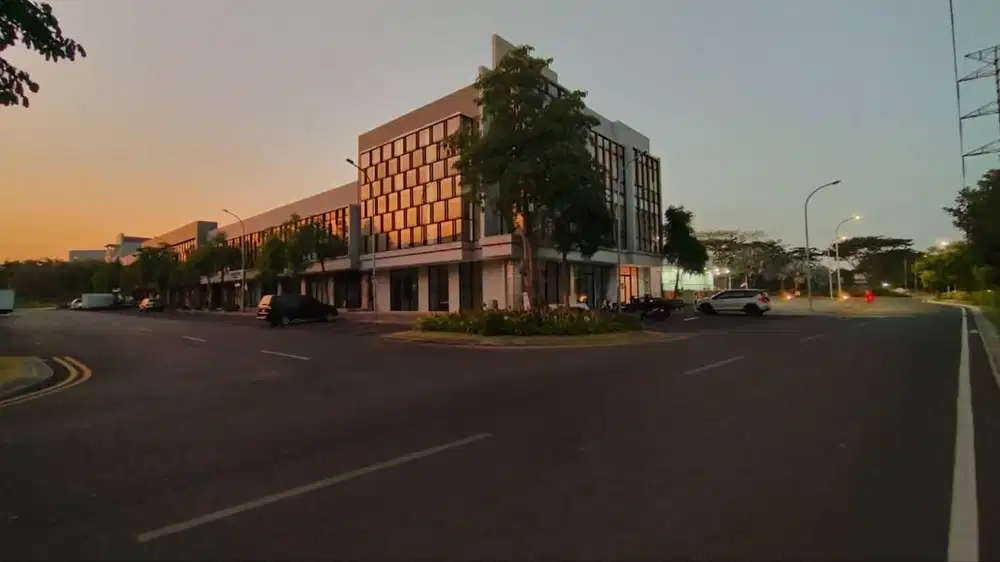 Disewakan Ruko Komersial North Avenue Citraland Greenlake Surabaya