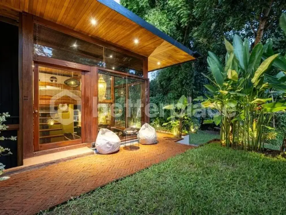 Own an Extraordinary Leasehold Modular 5-Bed Villa Complex in Bukit – Pecatu – Designer Wooden Mezzanine Residences Crafted for Luxury Living and High