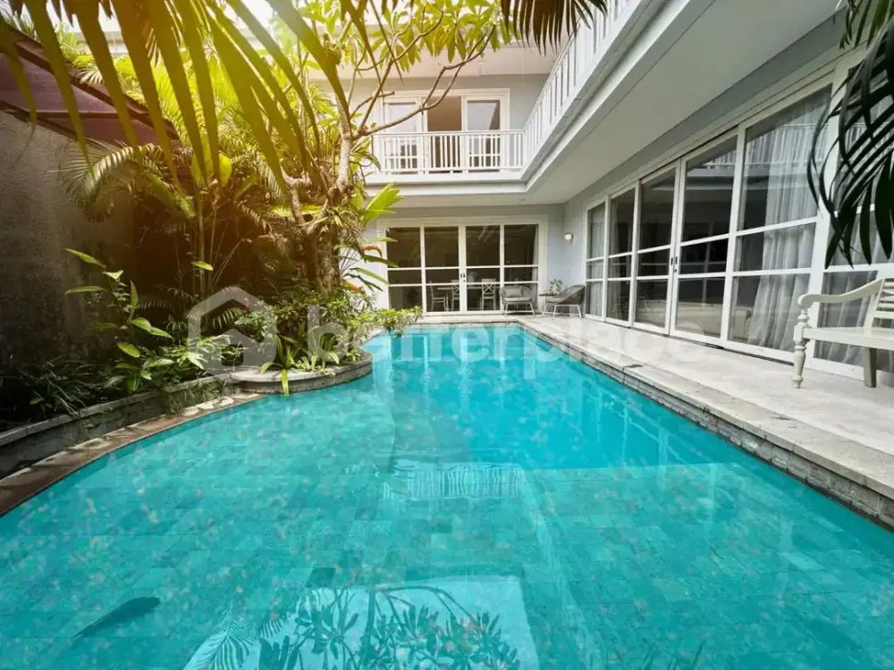 Charming and Modern 3 Bedroom Villa – 5 Minutes to Berawa Beach
